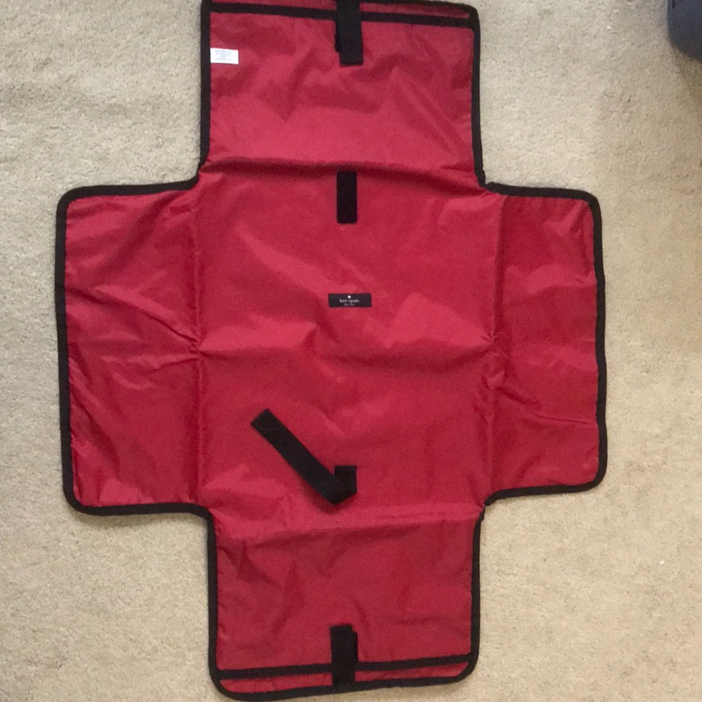 Kate Spade baba changing pad.